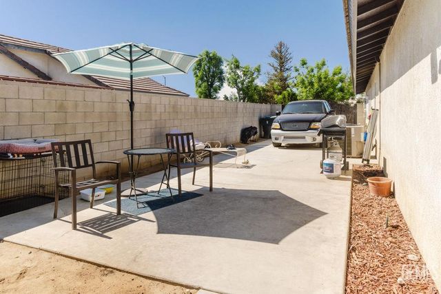 10008 Atakapa Avenue, Bakersfield, CA 93312