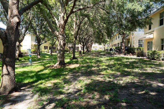10928 KEYS GATE DR, Riverview, FL 33579