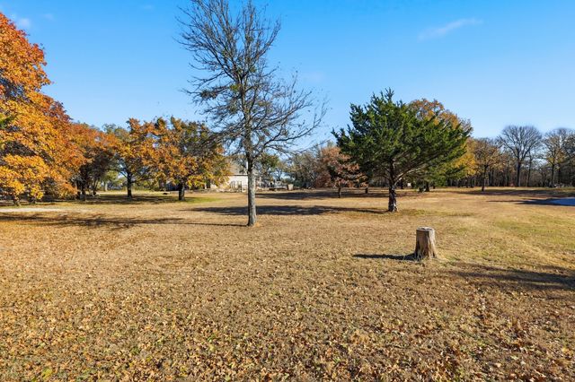 277 County Road 1170, Decatur, TX 76234