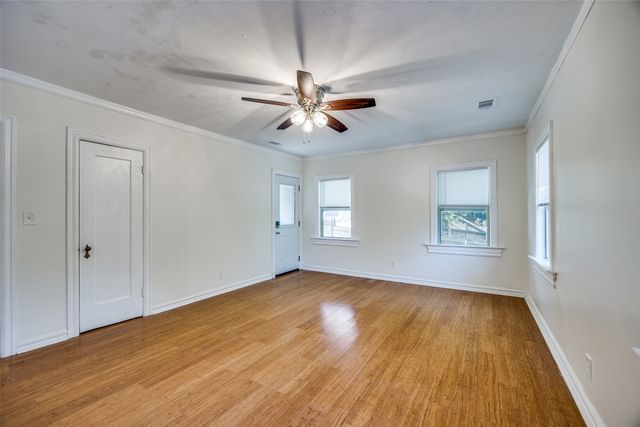 6819 Santa Fe Avenue, Dallas, TX 75223