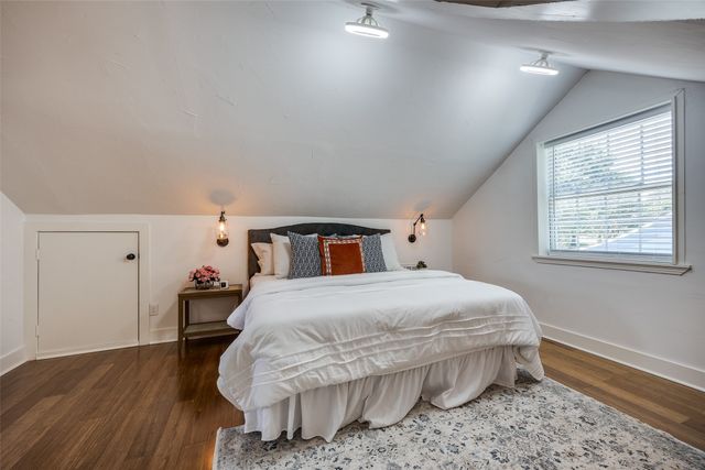 6819 Santa Fe Avenue, Dallas, TX 75223