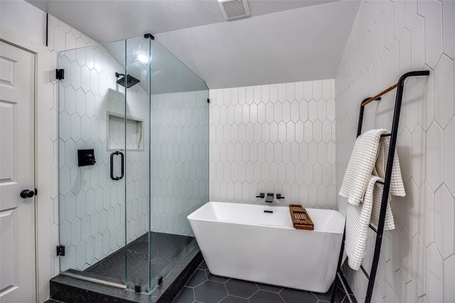 6819 Santa Fe Avenue, Dallas, TX 75223