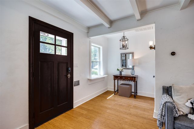 6819 Santa Fe Avenue, Dallas, TX 75223