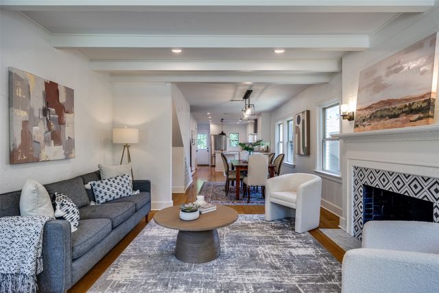 6819 Santa Fe Avenue, Dallas, TX 75223