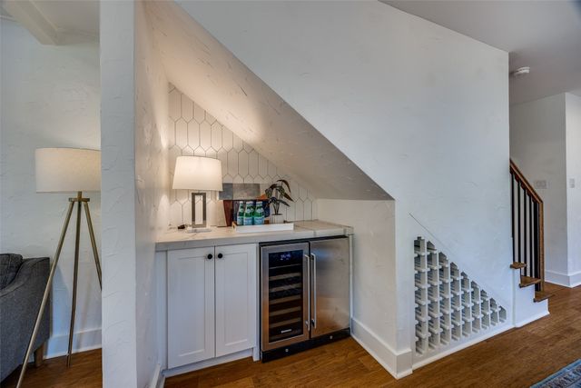 6819 Santa Fe Avenue, Dallas, TX 75223