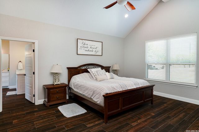 209 Gentle Breeze, Floresville, TX 78114