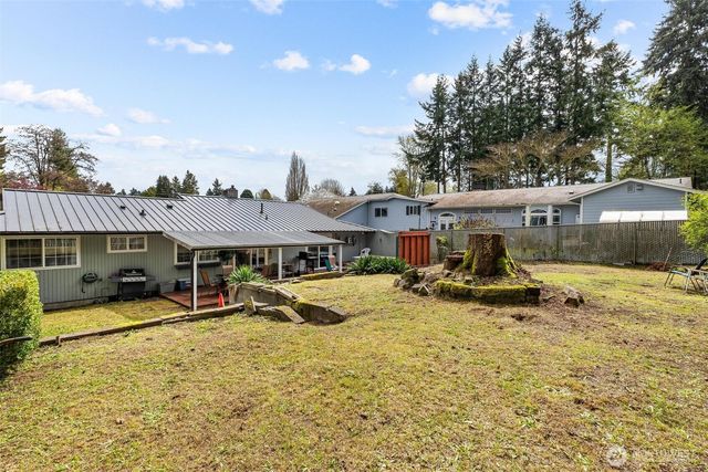 31435 10th Avenue S, Federal Way, WA 98003