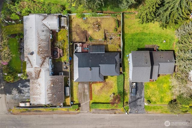 31435 10th Avenue S, Federal Way, WA 98003