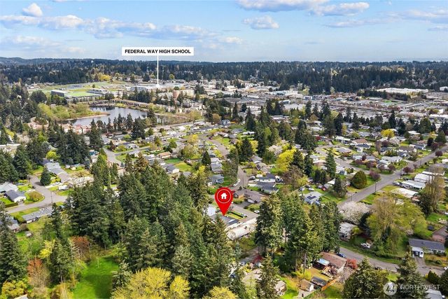 31435 10th Avenue S, Federal Way, WA 98003