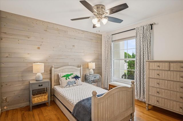 401 Barbri Lane, Davie, FL 33325