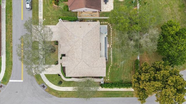 401 Barbri Lane, Davie, FL 33325