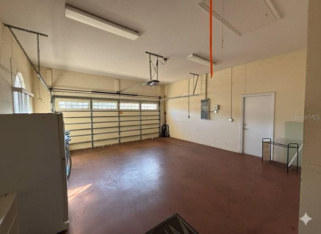 205 LAKE REGION BOULEVARD S, Winter Haven, FL 33881