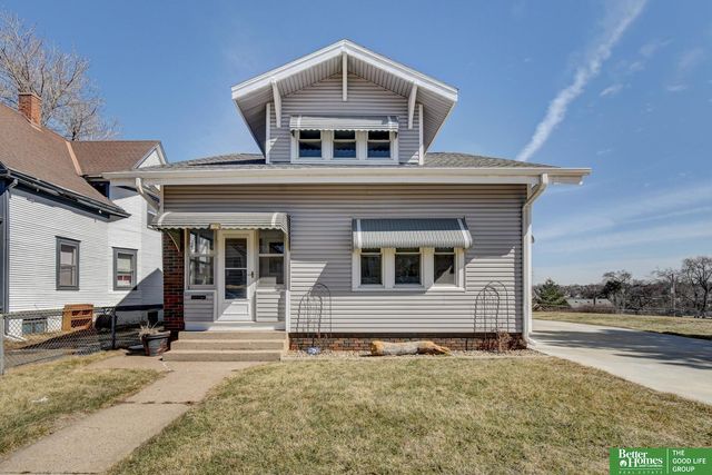 1525 S 25 Avenue, Omaha, NE 68105