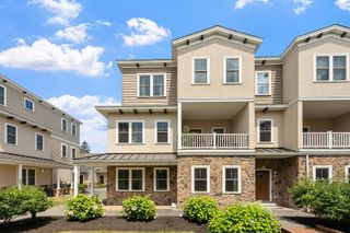 5 Milano Way # 5, Salem, NH 03079