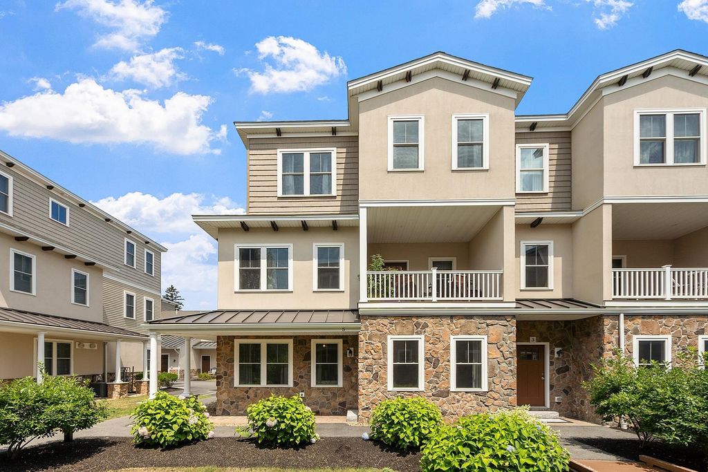 5 Milano Way # 5, Salem, NH 03079