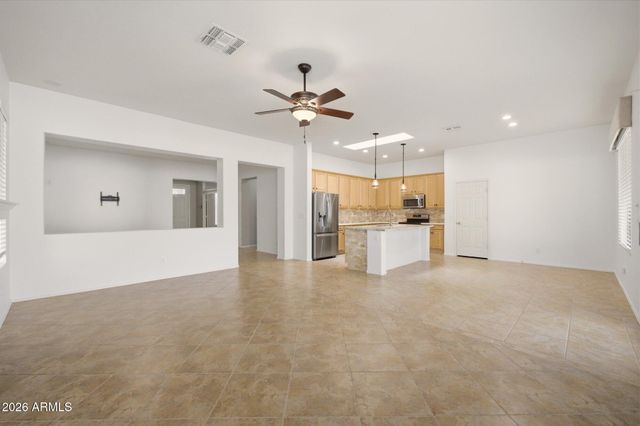 40534 N UNION Trail, Anthem, AZ 85086