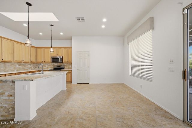 40534 N UNION Trail, Anthem, AZ 85086