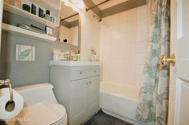 131 Laurel Avenue, Hazlet, NJ 07734
