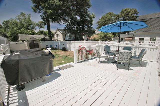 131 Laurel Avenue, Hazlet, NJ 07734