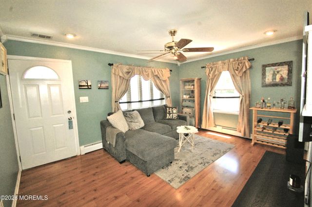 131 Laurel Avenue, Hazlet, NJ 07734