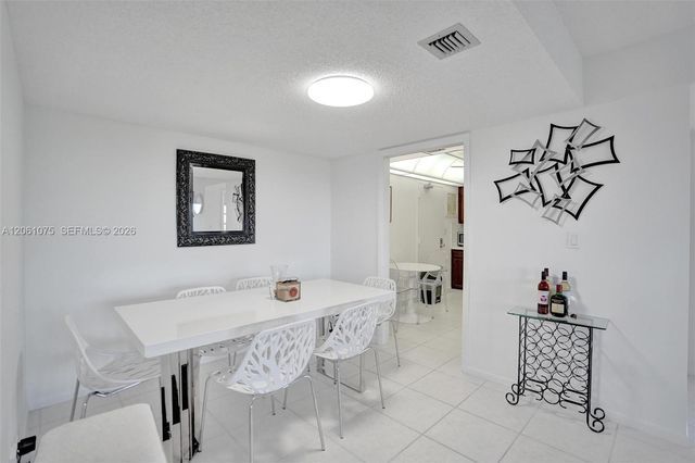 10777 W Sample Road 718, Coral Springs, FL 33065