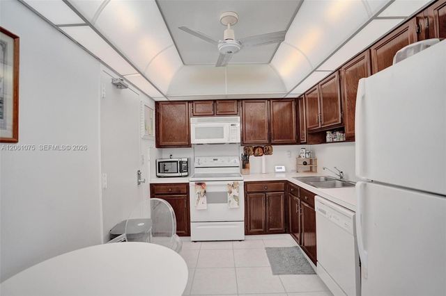 10777 W Sample Road 718, Coral Springs, FL 33065