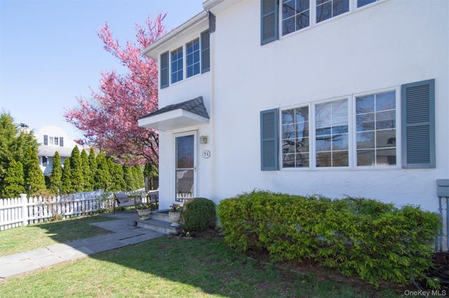 74 Kensington Road, Bronxville, NY 10708