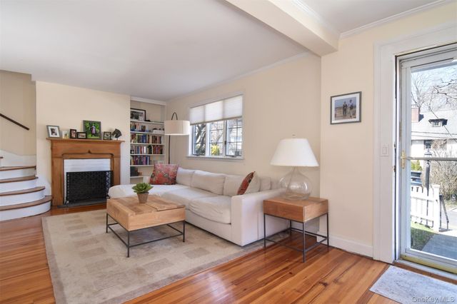 74 Kensington Road, Bronxville, NY 10708