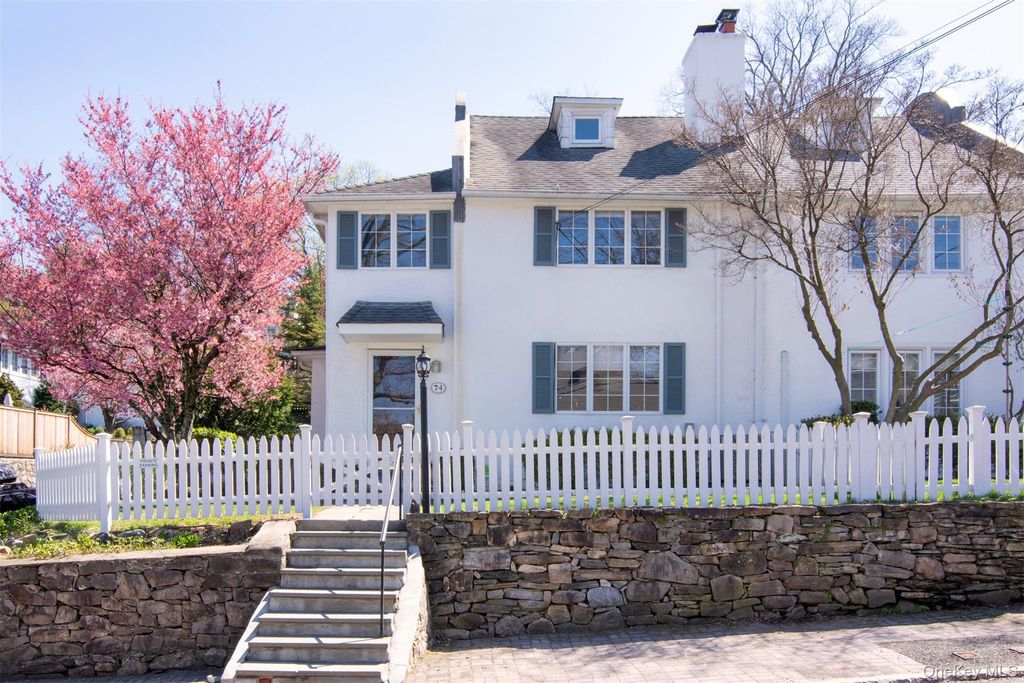 74 Kensington Road, Bronxville, NY 10708