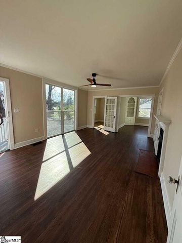 208 Glenwood Avenue, Anderson, SC 29625