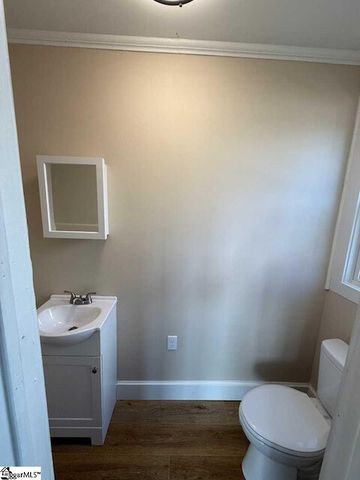 208 Glenwood Avenue, Anderson, SC 29625