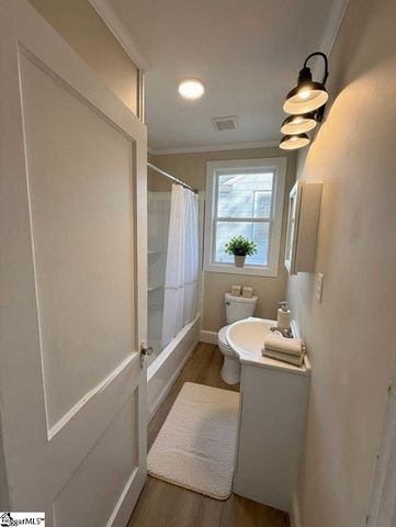 208 Glenwood Avenue, Anderson, SC 29625