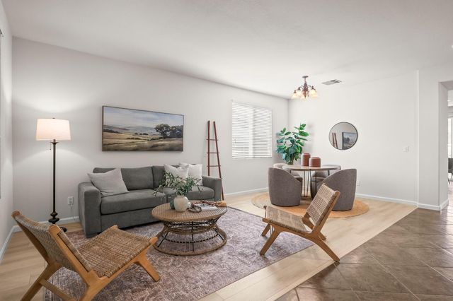 2144 Stansfield Dr, Roseville, CA 95747