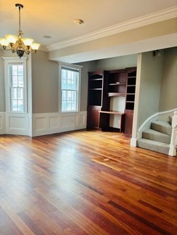 650 E 6th St 2, Boston, MA 02127