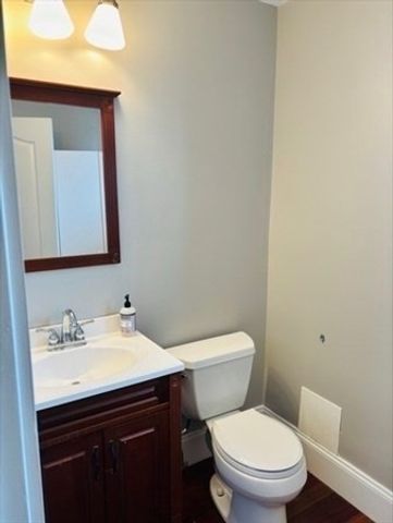 650 E 6th St 2, Boston, MA 02127