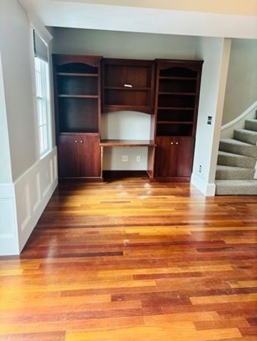 650 E 6th St 2, Boston, MA 02127