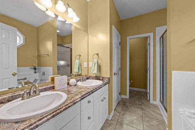 328 S Lombard Street, Clayton, NC 27520