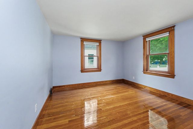 116 Monroe Street, Nashua, NH 03060