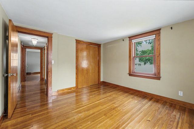 116 Monroe Street, Nashua, NH 03060