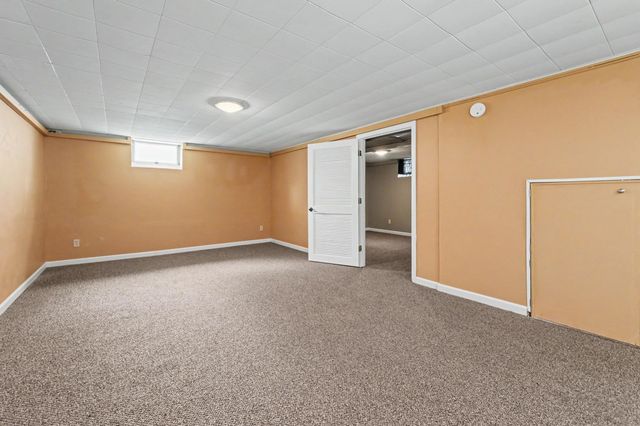 116 Monroe Street, Nashua, NH 03060