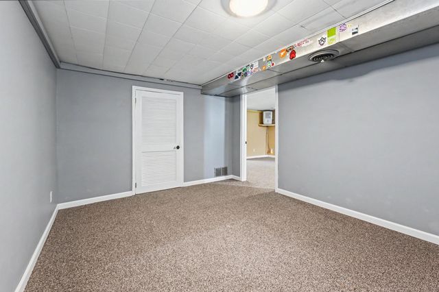 116 Monroe Street, Nashua, NH 03060