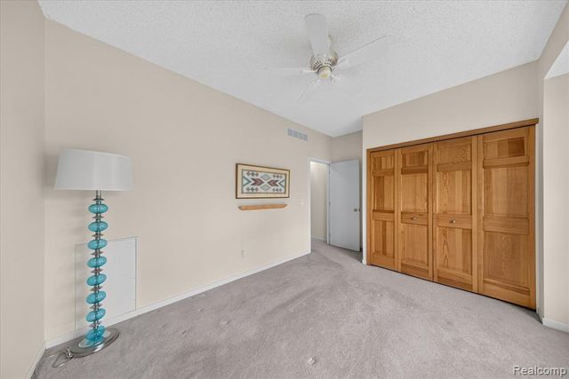 30900 Jasper Ridge, Novi, MI 48377