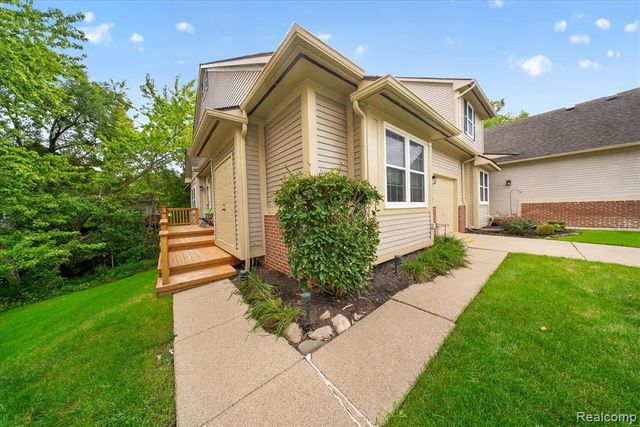 30900 Jasper Ridge, Novi, MI 48377