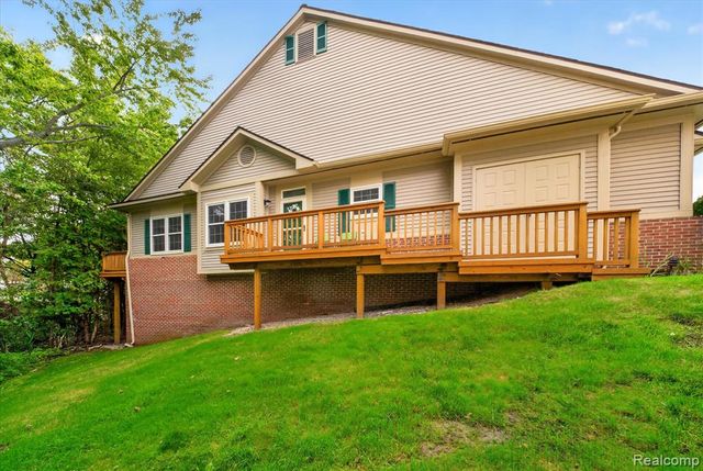 30900 Jasper Ridge, Novi, MI 48377