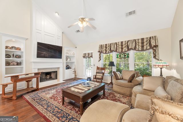 4209 Mill Grove Lane SW, Smyrna, GA 30082
