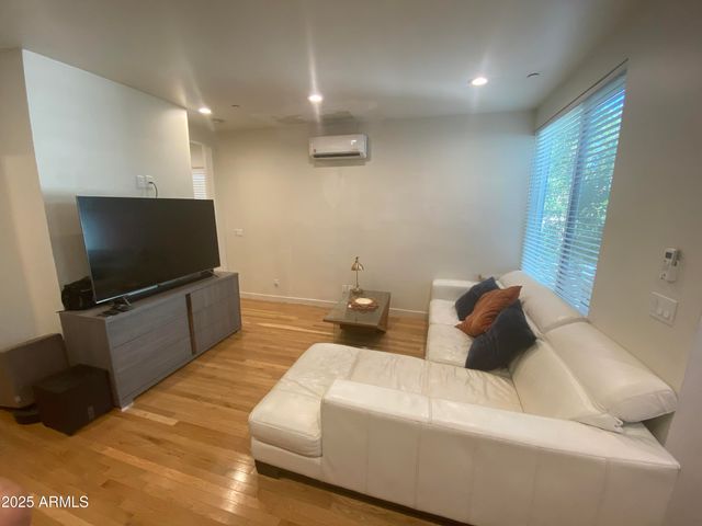 528 W CULVER Street B, Phoenix, AZ 85003