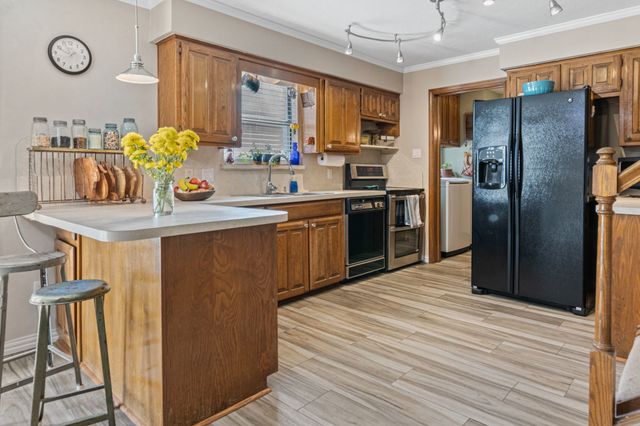 212 Hickory Lane, Hickory Creek, TX 75065