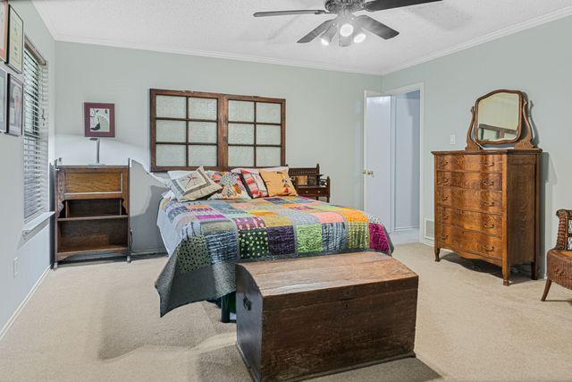 212 Hickory Lane, Hickory Creek, TX 75065