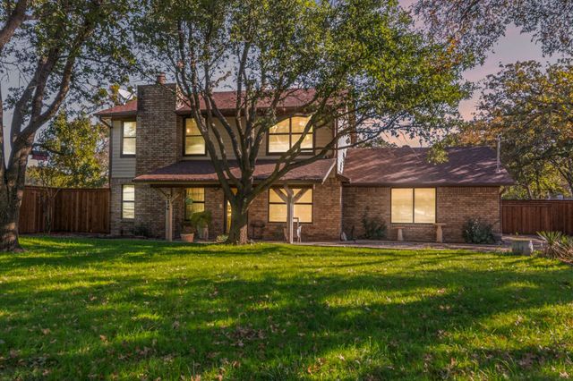 212 Hickory Lane, Hickory Creek, TX 75065