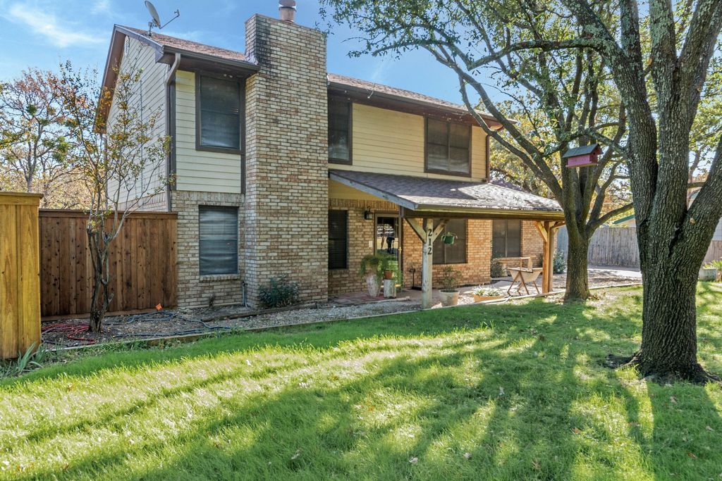 212 Hickory Lane, Hickory Creek, TX 75065